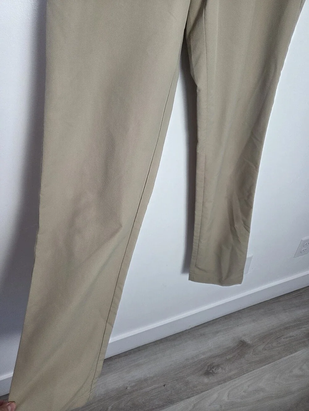 Banana Republic Beige Khaki Stretch Performance Pants Slacks Office Men's 32x34